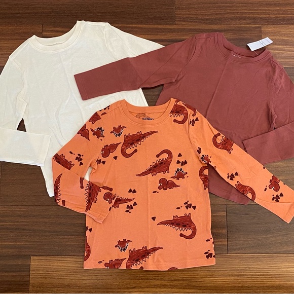 BNWT Dinosaur Print Kids Shirt Set - Picture 1 of 3